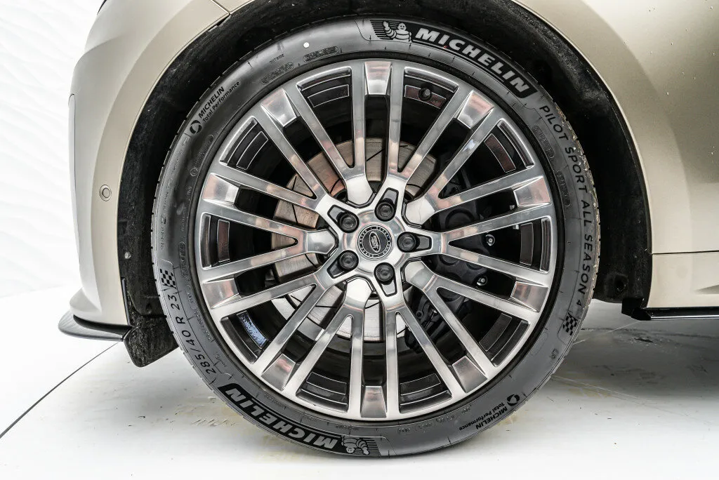 Land Rover Range Rover Sport — 5