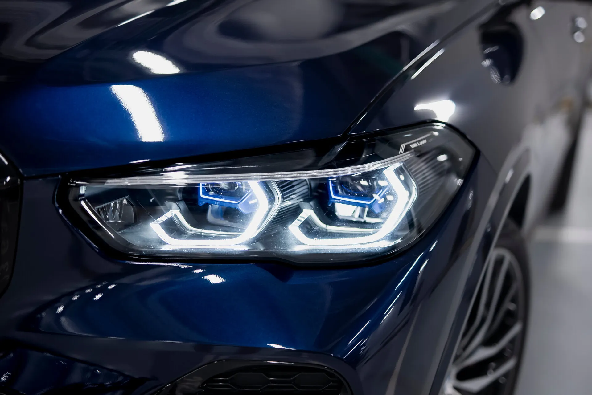 BMW X5 — 3