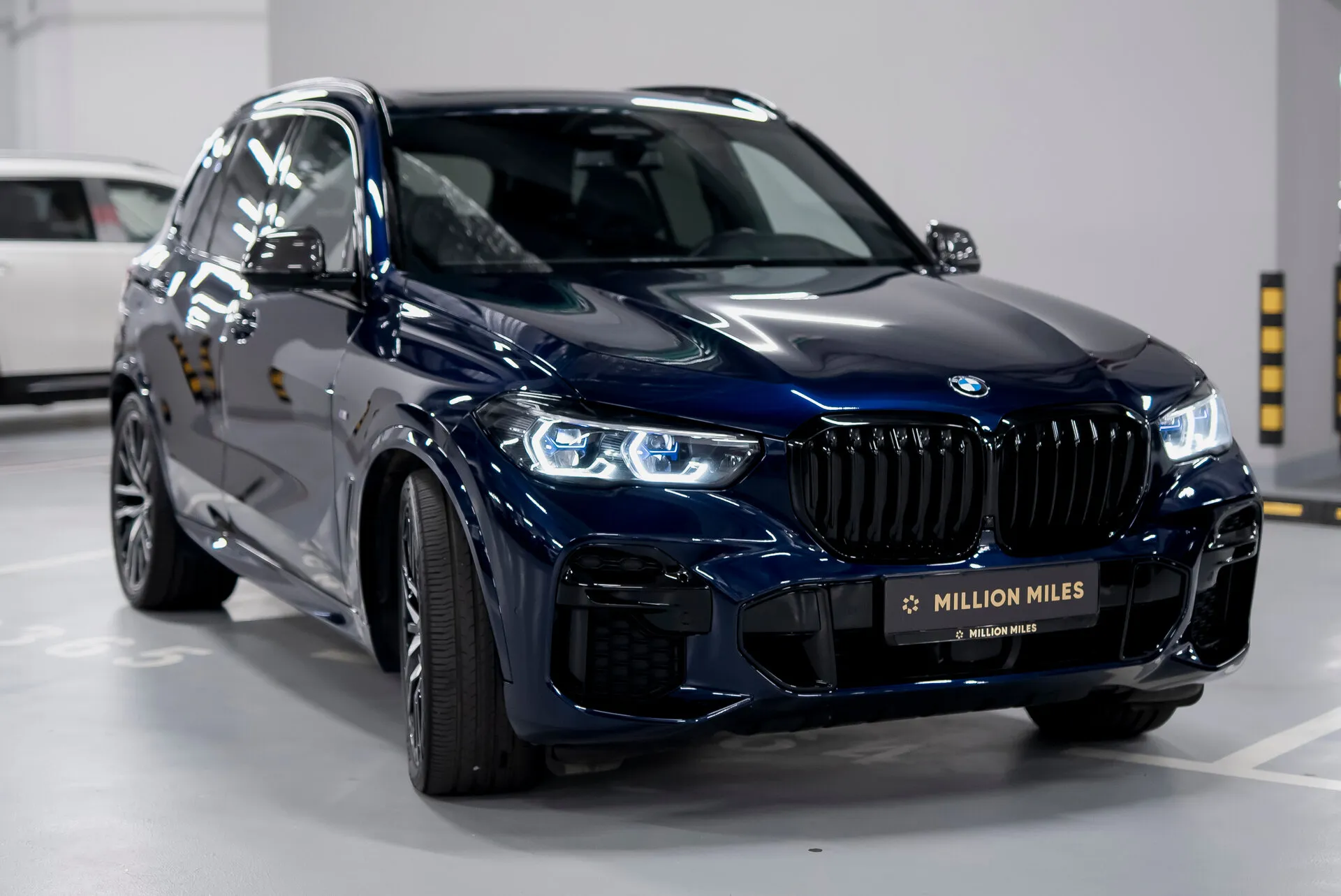 BMW X5 — 8