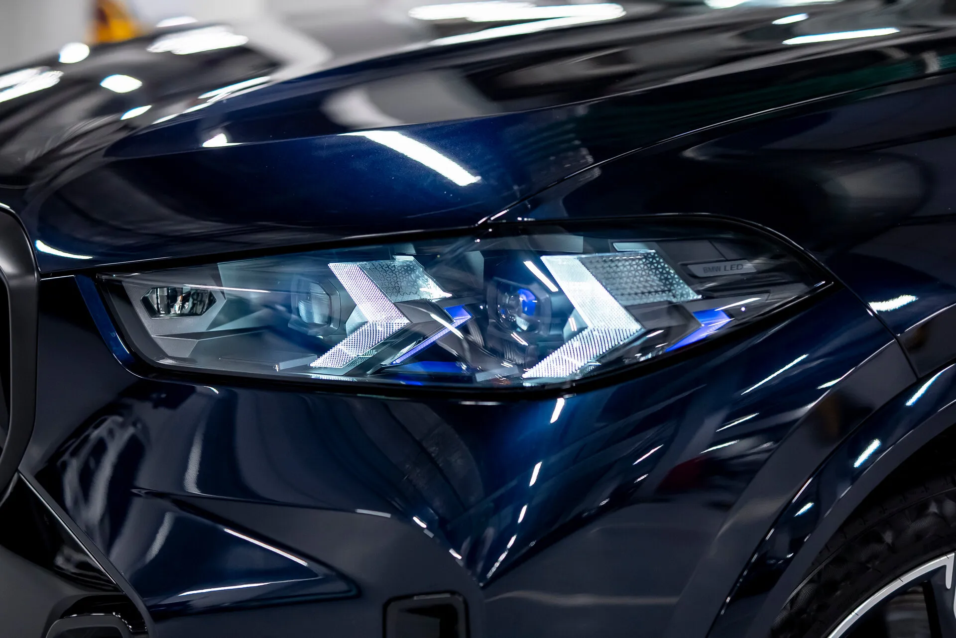 BMW X5 — 4