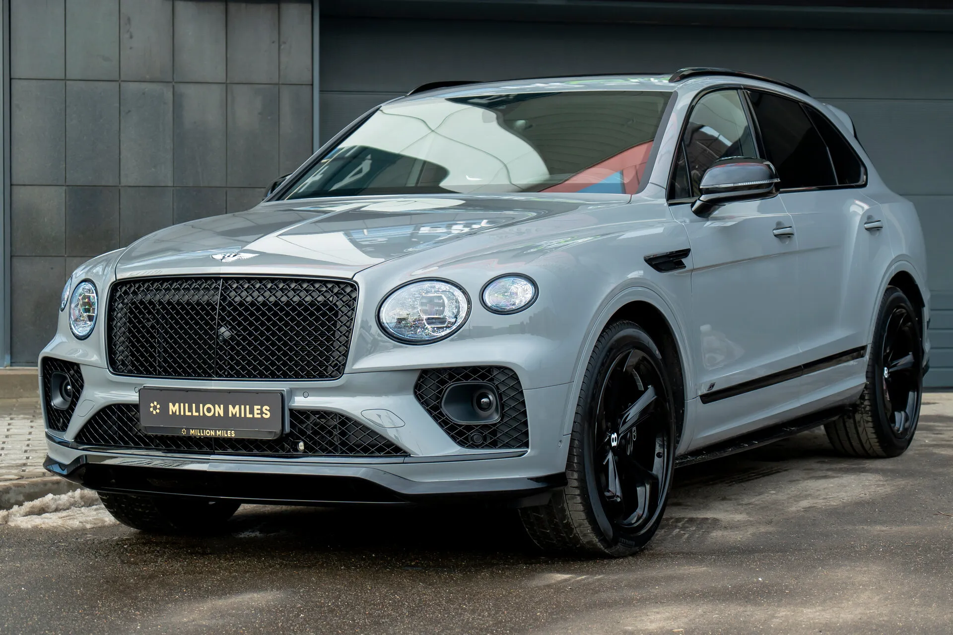 Bentley Bentayga - Просмотр 1