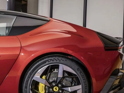 Ferrari 12Cilindri, I - 6