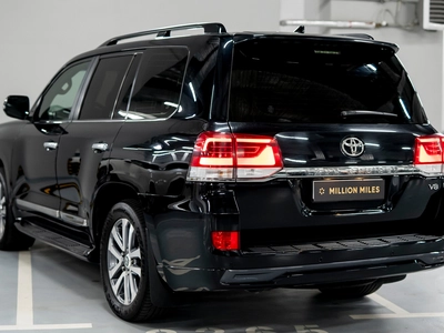 Toyota Land Cruiser, 200 Series Рестайлинг 2 - 6