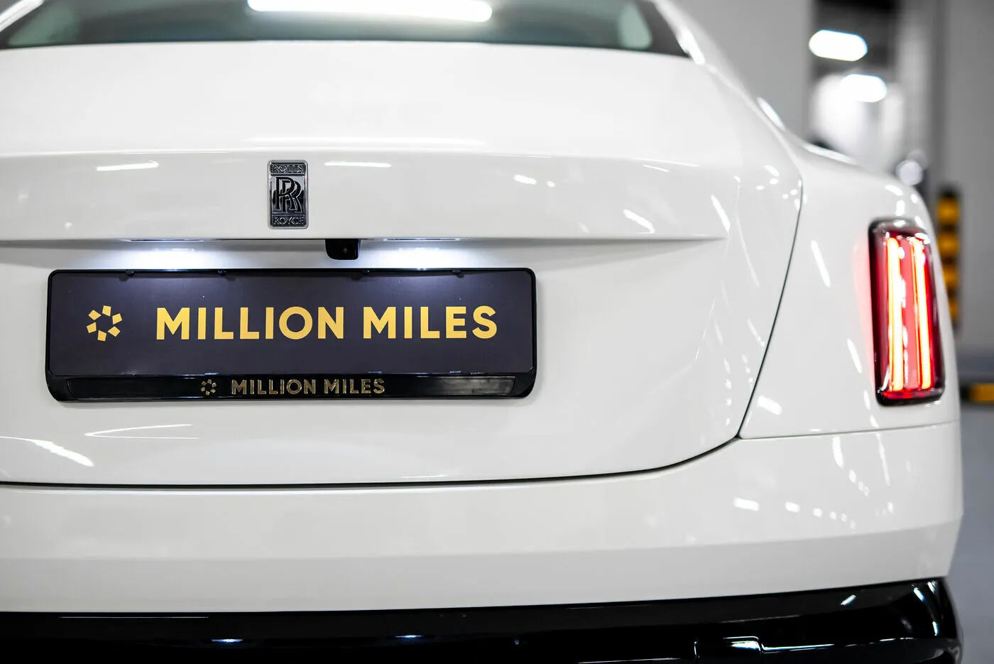 Rolls-Royce Spectre — 2