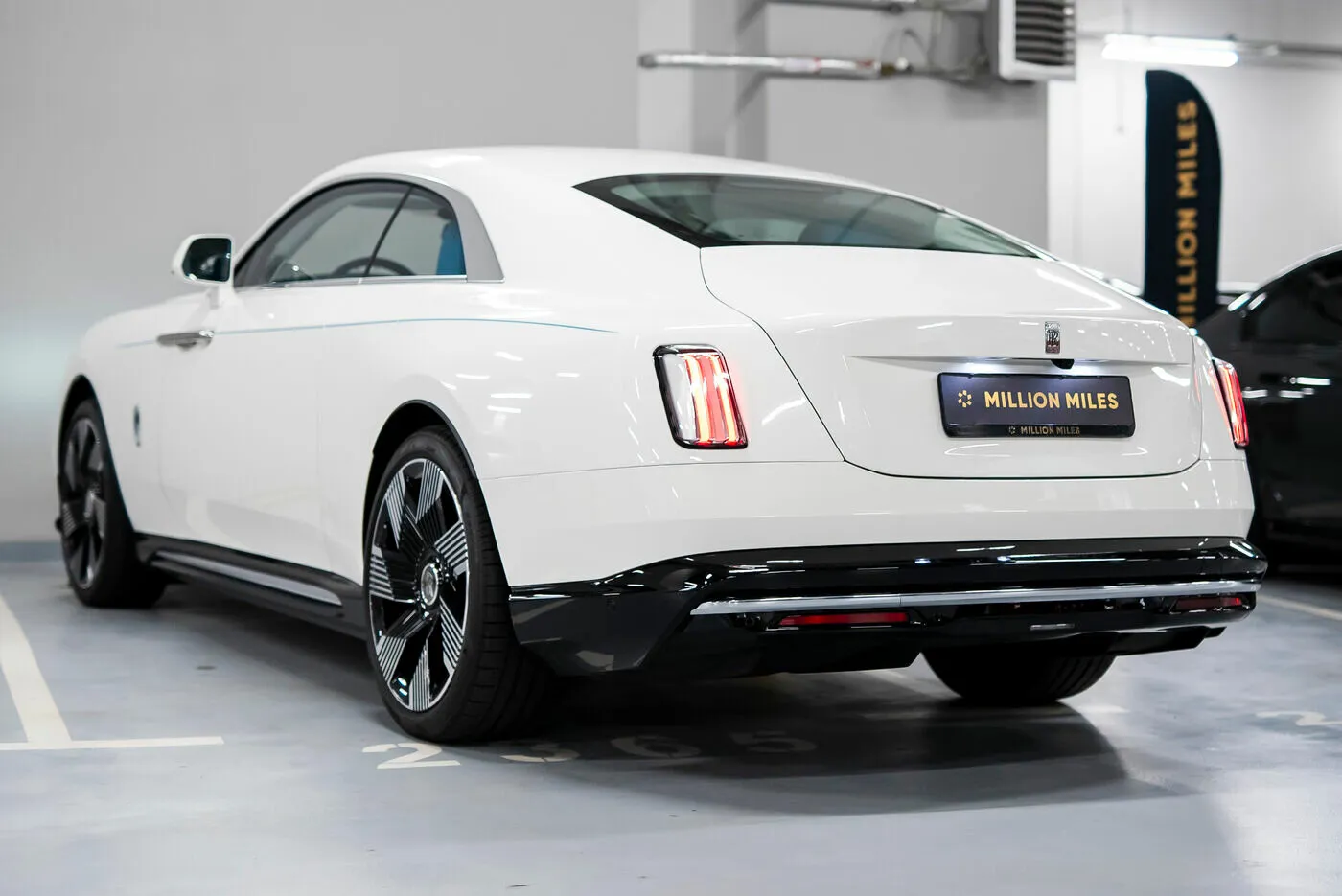 Rolls-Royce Spectre — 4