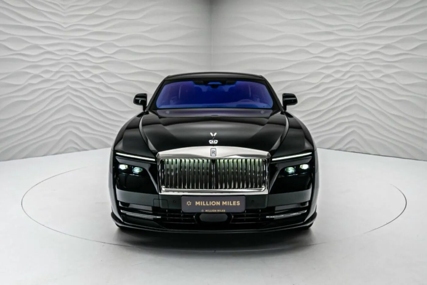 Rolls-Royce Spectre — 3