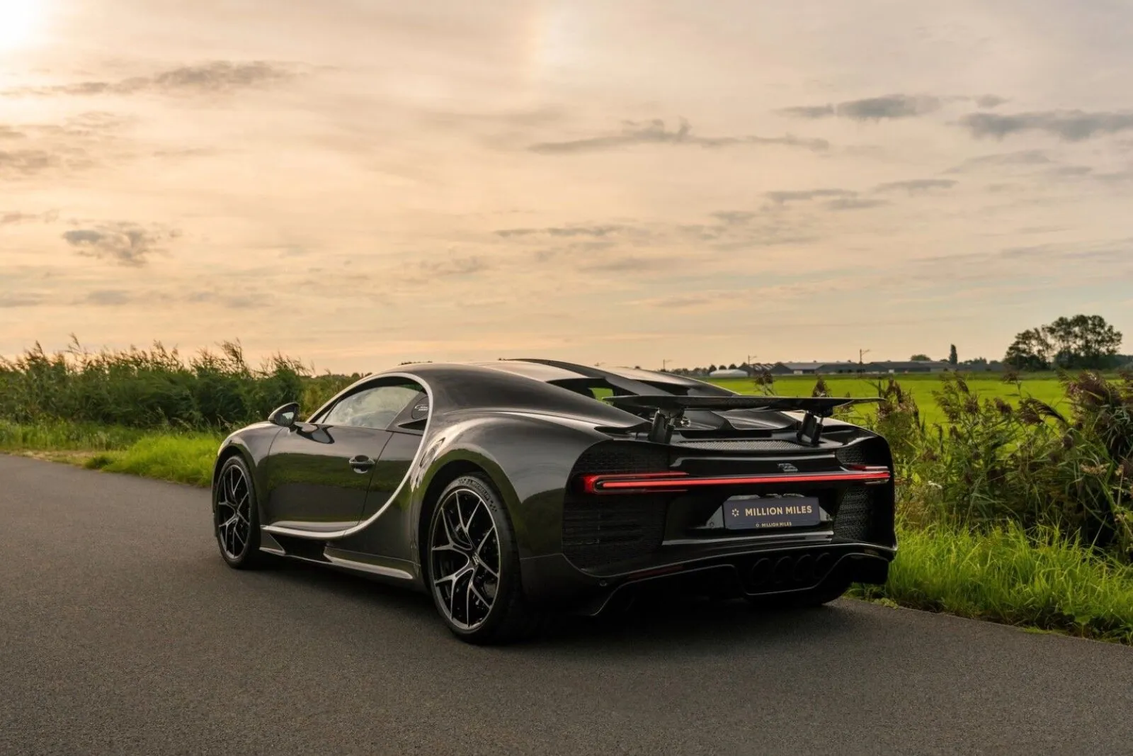 Bugatti Chiron — 3