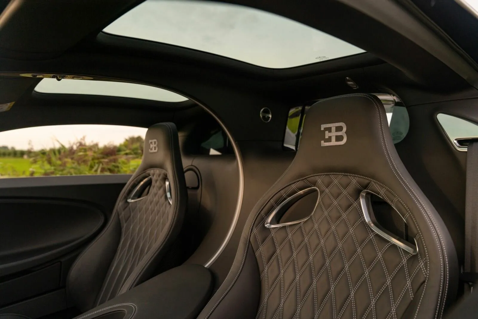 Bugatti Chiron — 5