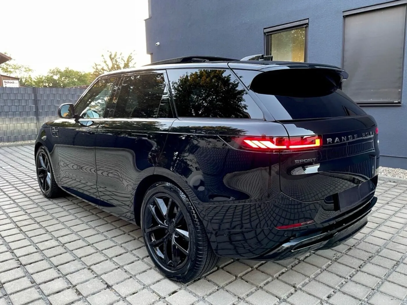 Land Rover Range Rover Sport — 2