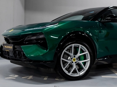 Lotus Eletre, I - 3