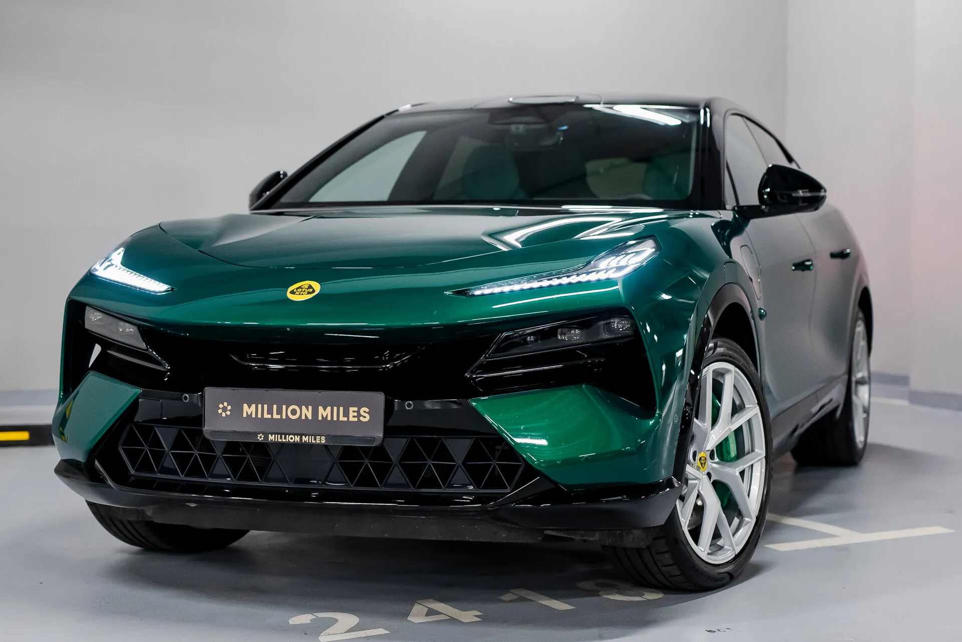 Lotus Eletre, I