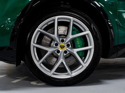 Lotus Eletre, I - 4