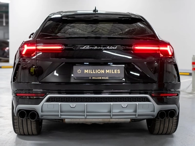 Lamborghini Urus, I - 9