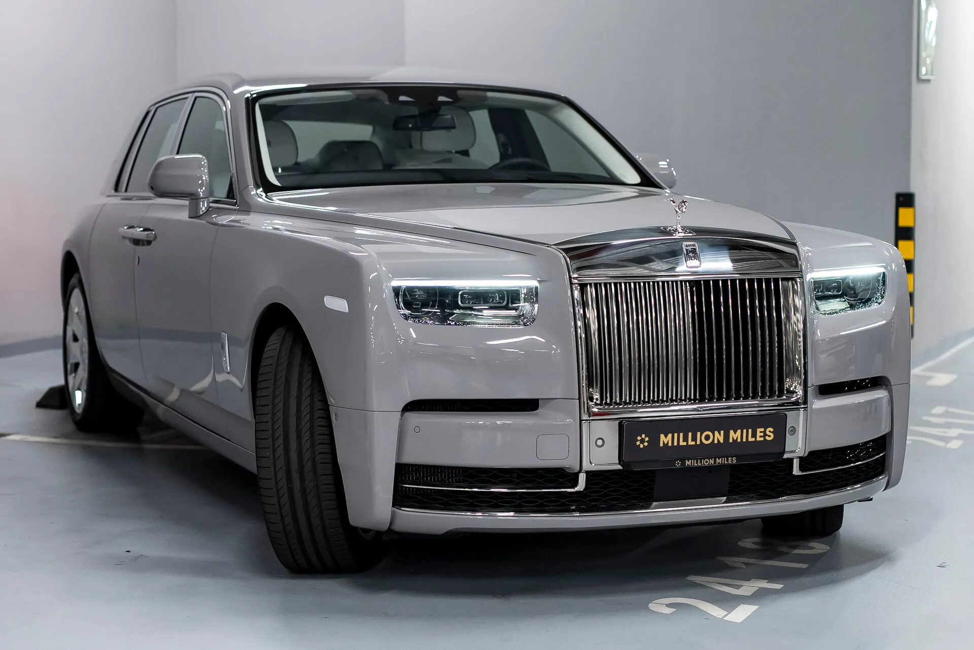 Rolls-Royce Phantom, Viii — 7