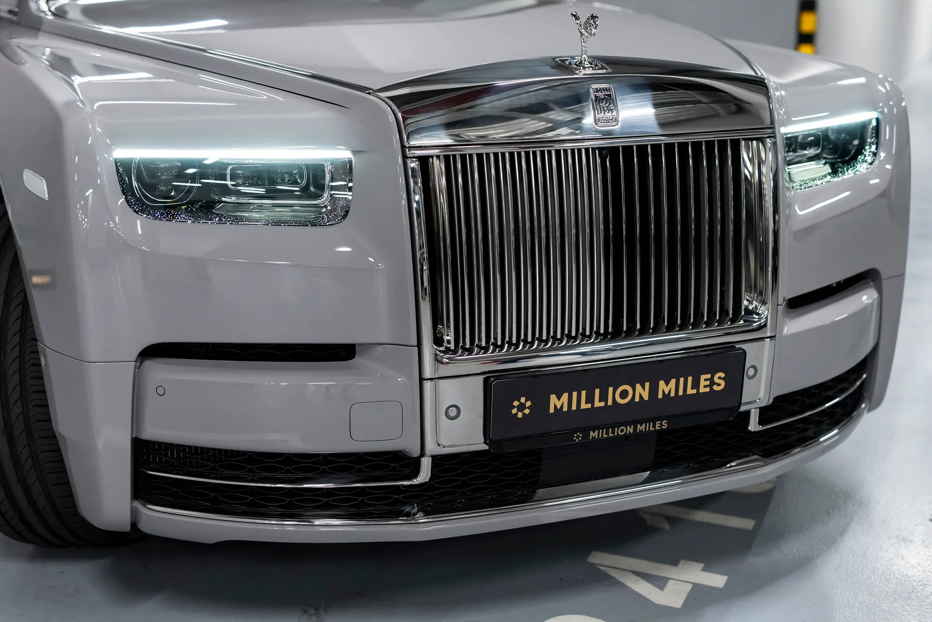 Rolls-Royce Phantom, Viii — 8