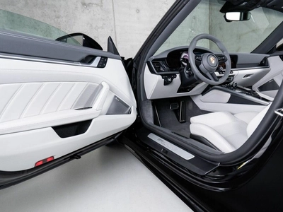 Porsche 911 Turbo S, Viii (992) - 7