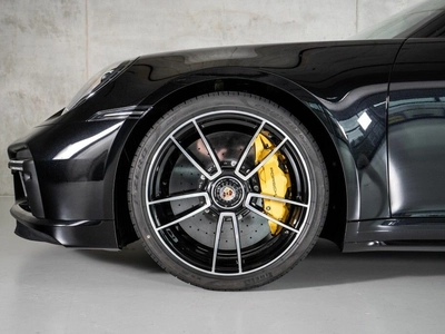 Porsche 911 Turbo S, Viii (992) - 6