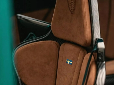 Koenigsegg Gemera, I - 7