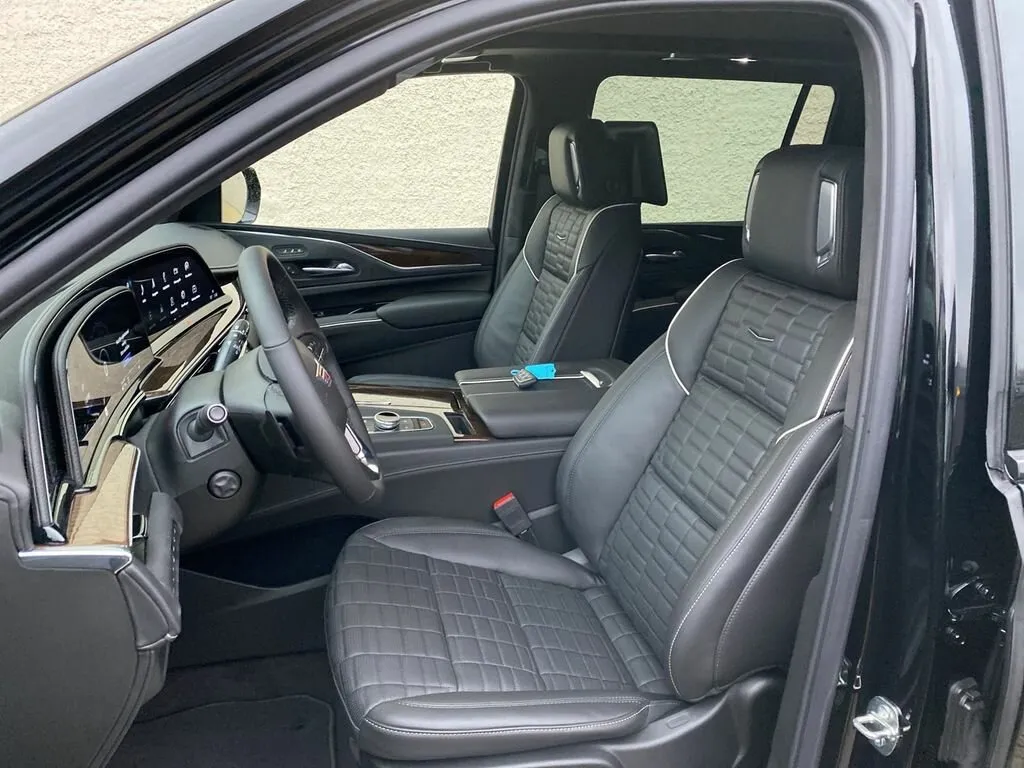 Cadillac Escalade Esv — 7