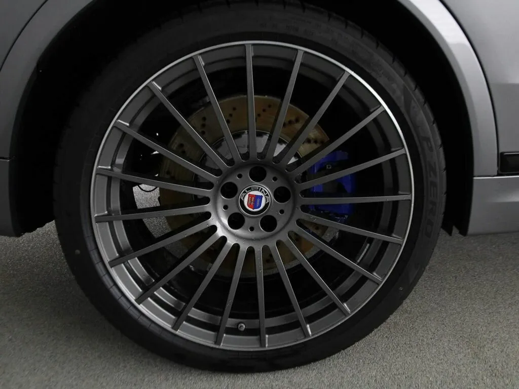 Alpina XB7 — 6