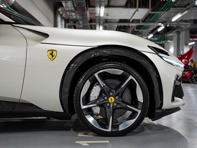 Ferrari Purosangue, I - 8