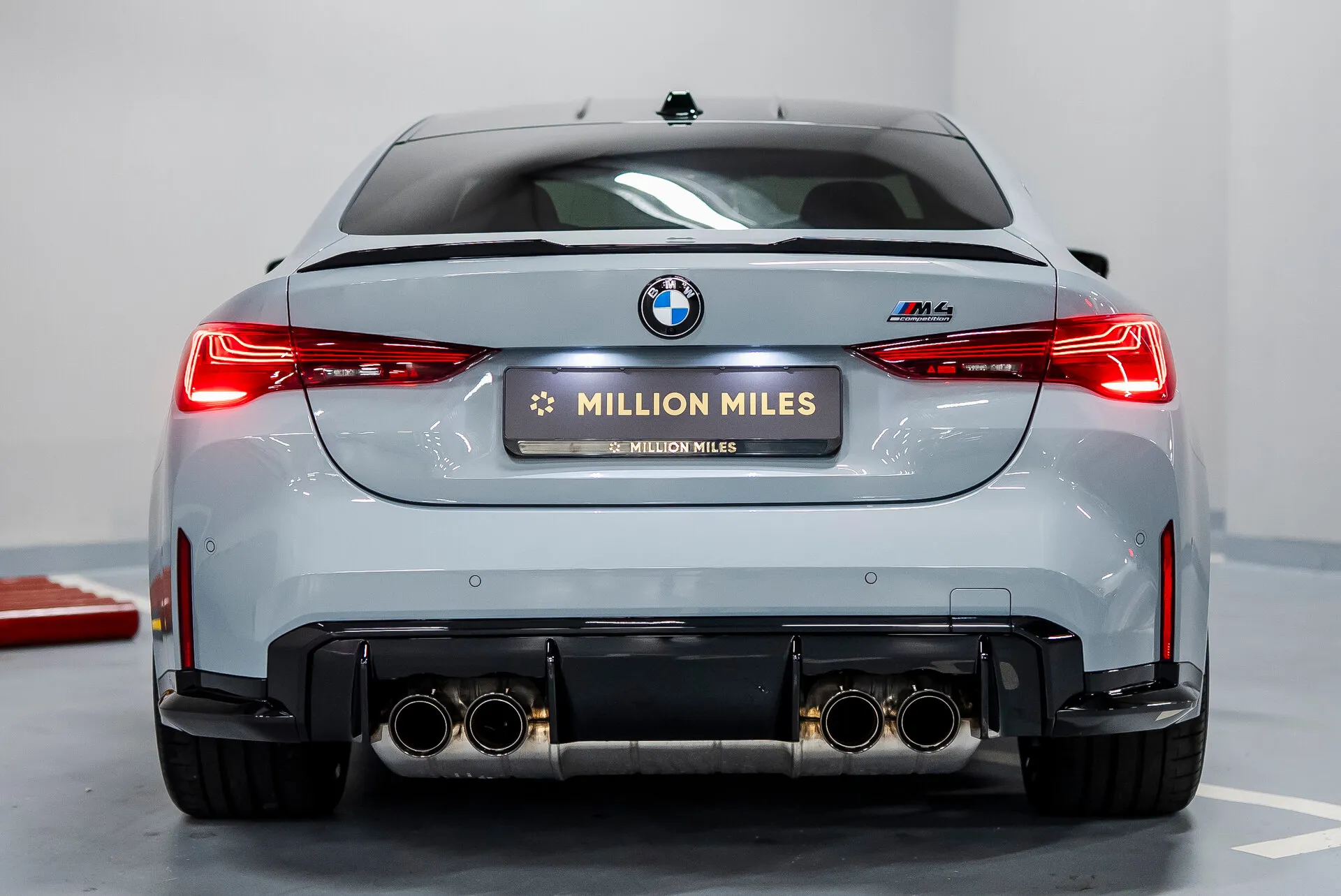 BMW M4 — 8