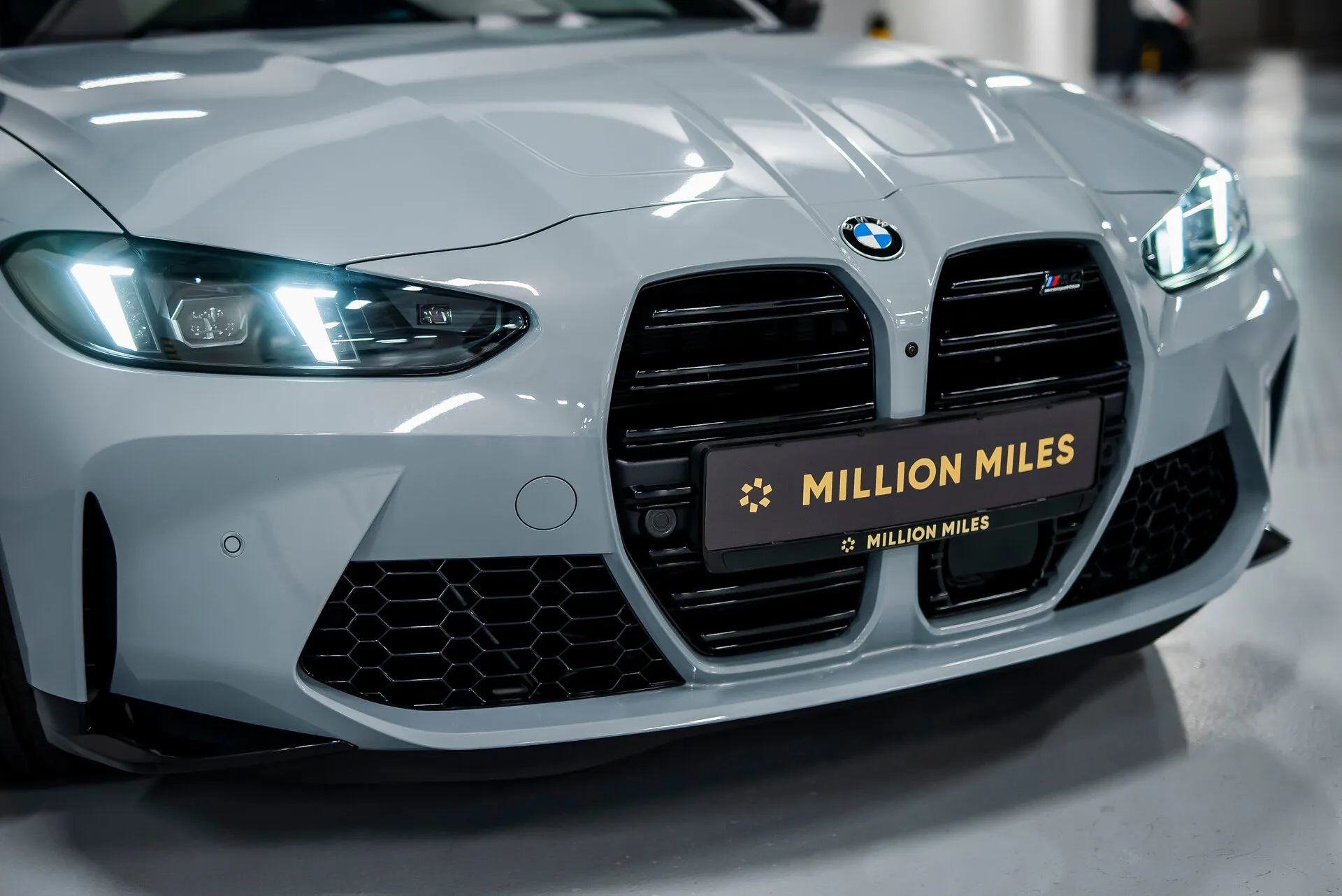 BMW M4 — 5