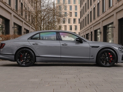 Bentley Flying Spur, Iii - 3