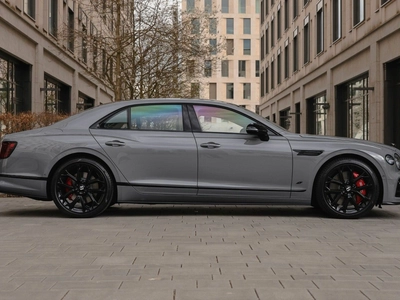 Bentley Flying Spur, Iii - 3