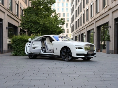 Rolls-Royce Spectre, I - 3