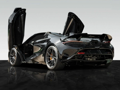 McLaren 750S, I - 6