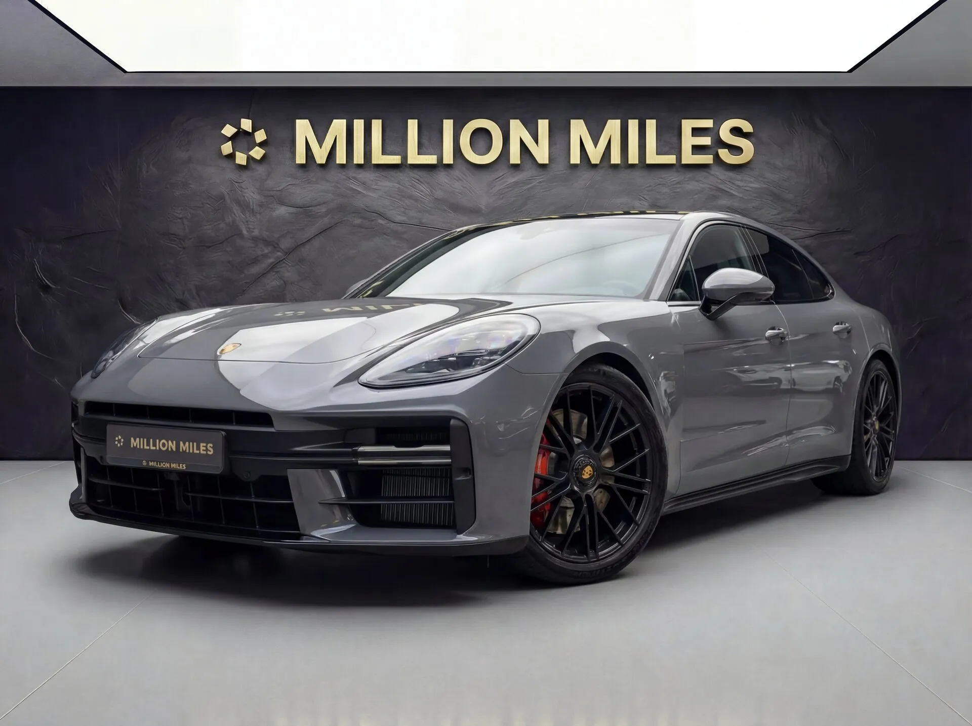 Porsche Panamera - Просмотр 1