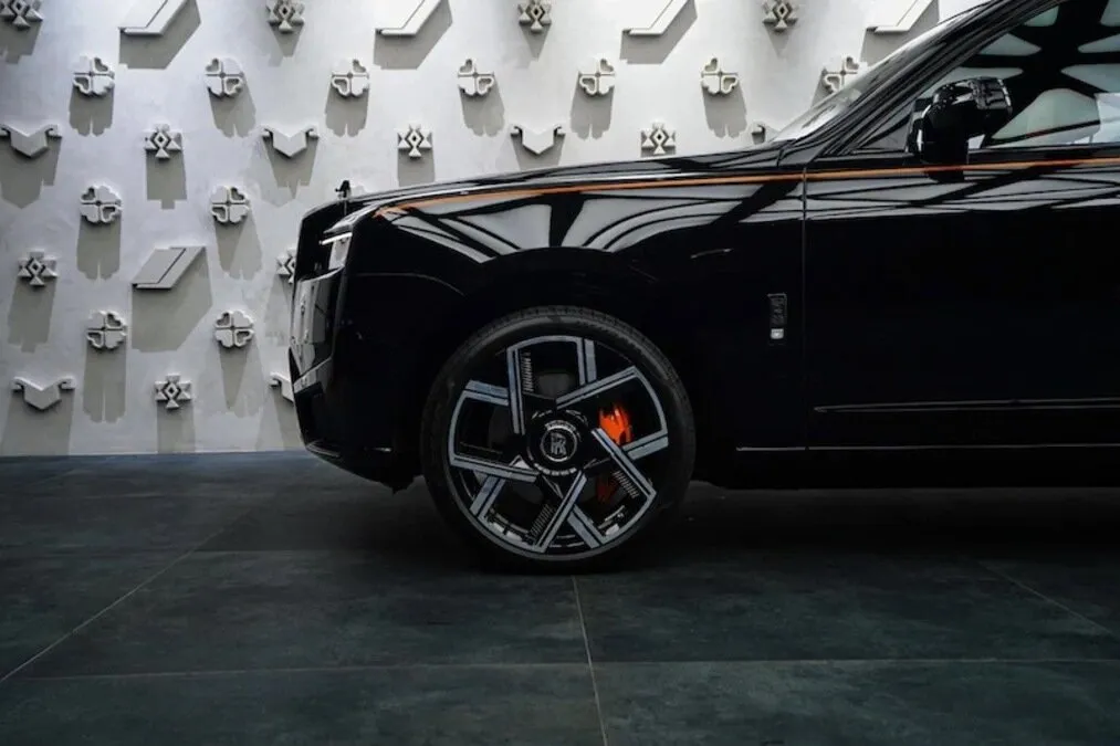 Rolls-Royce Cullinan Black Badge, I Рестайлинг — 4