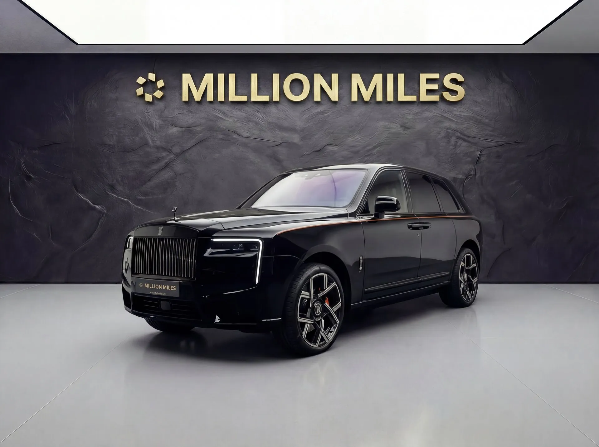 Rolls-Royce Cullinan - Просмотр 1
