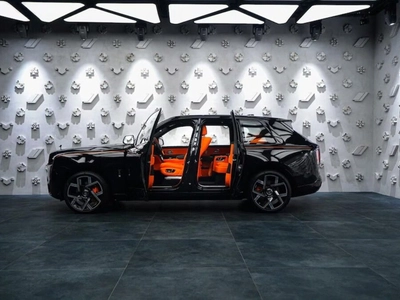 Rolls-Royce Cullinan Black Badge, I Рестайлинг (Series Ii) - 3
