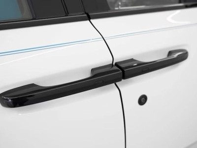 Rolls-Royce Cullinan Black Badge, I Рестайлинг - 9