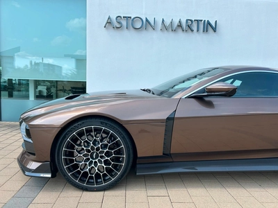 Aston Martin Valour, I - 7
