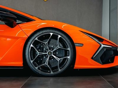 Lamborghini Revuelto, I - 9