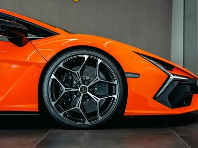 Lamborghini Revuelto, I - 9