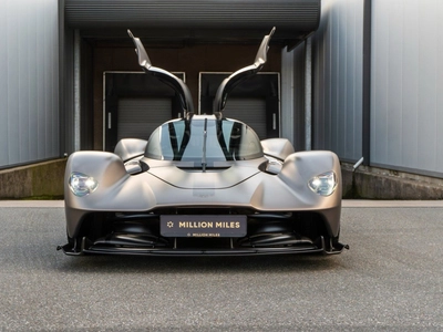 Aston Martin Valkyrie, I - 2