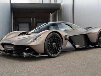 Aston Martin Valkyrie, I - 3