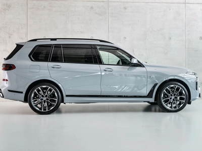 BMW X7 40D, I (G07) Рестайлинг - 7