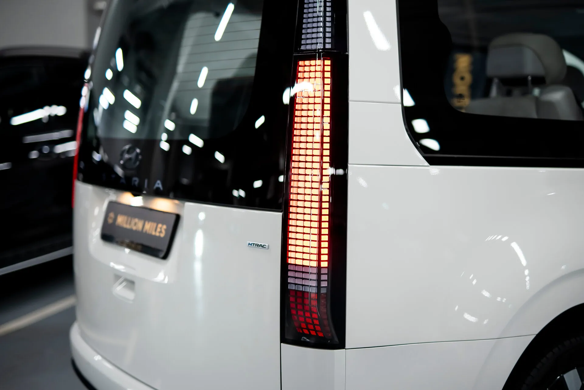 Hyundai Staria — 8