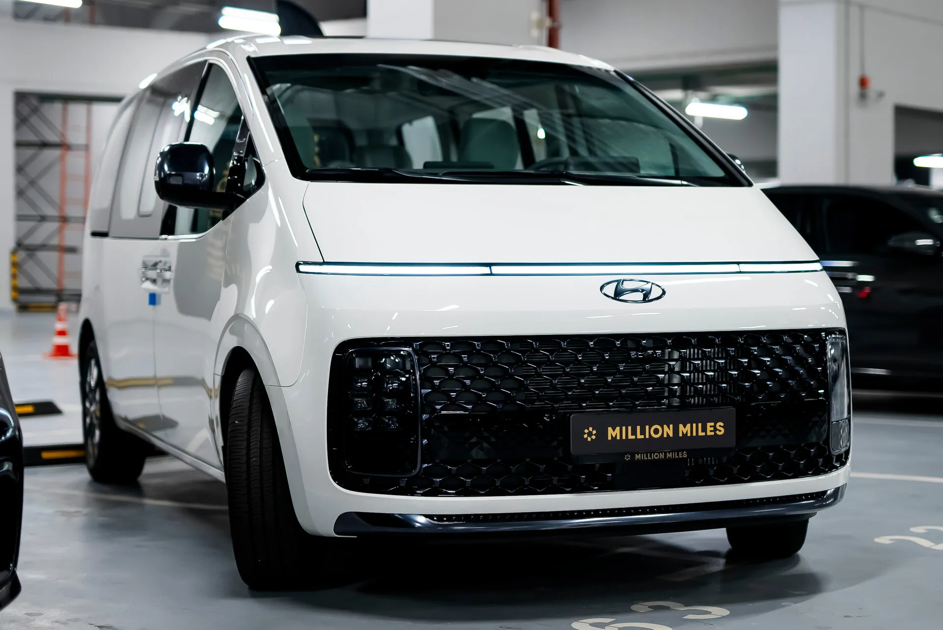 Hyundai Staria — 5