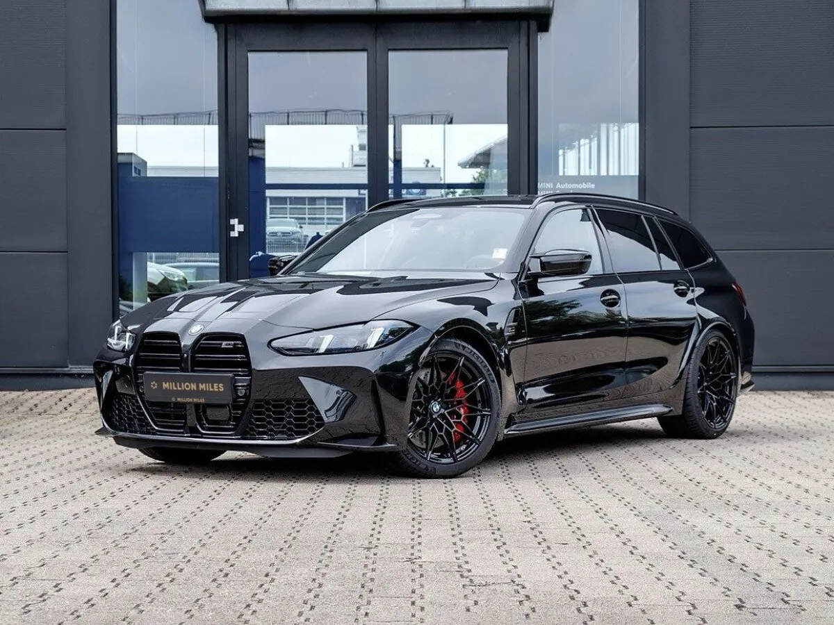 BMW M3 - Просмотр 1