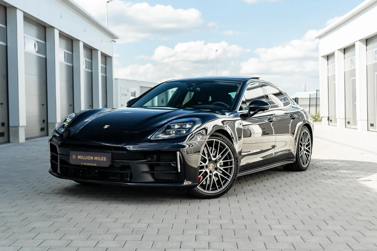 Porsche Panamera - Просмотр 1