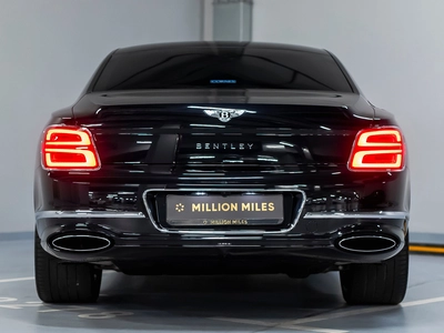 Bentley Flying Spur, Iii - 9