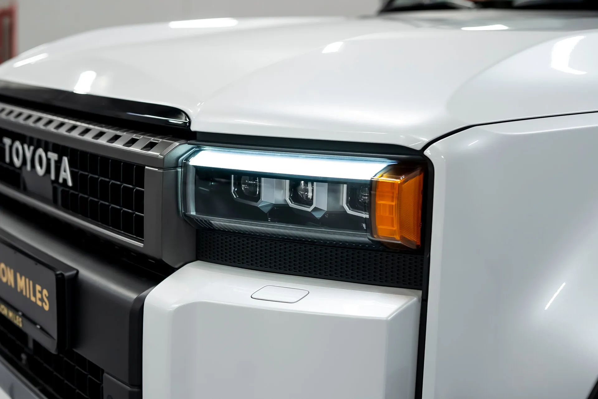 Toyota Land Cruiser Prado — 4