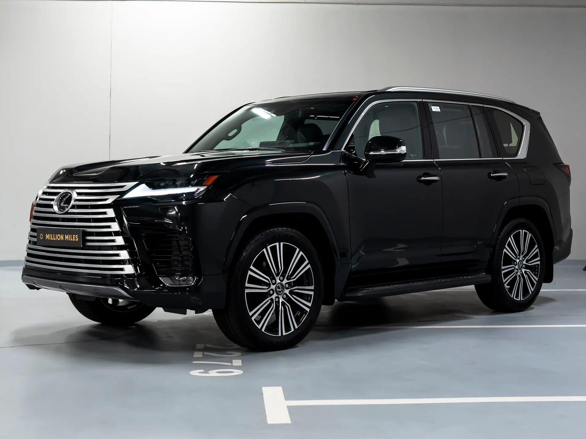 Lexus LX - Просмотр 1