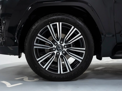 Lexus LX 600, Iv - 7